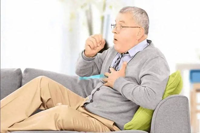 医生强调：肺不好的人睡觉一般会有3种症状赶紧看看你有吗？(图6)