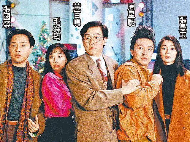 九游体育：78岁黄百鸣做瑜伽高难度动作展现好腰力网友提醒：小心骨头(图9)