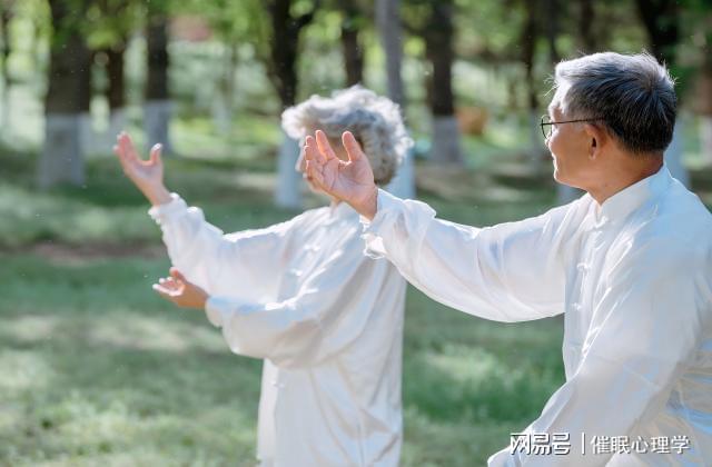老年人心理健康活动如何选择？(图2)