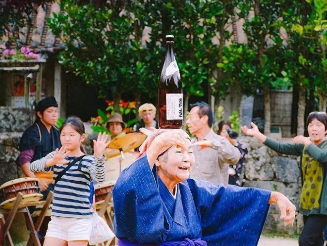 九游体育网站：日本老人真的很节俭他们是如何经营精致生活4点很值得参考！(图1)