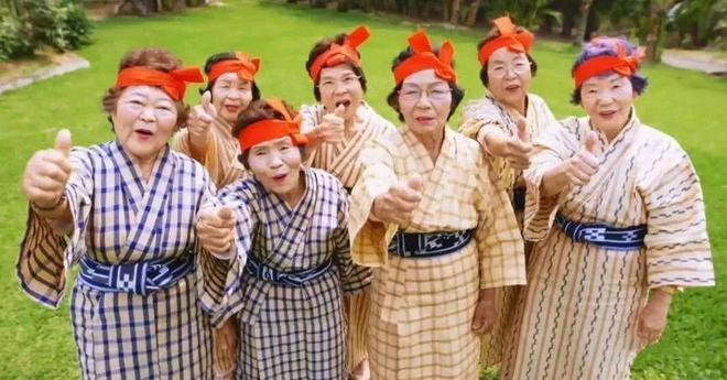 九游体育网站：日本老人真的很节俭他们是如何经营精致生活4点很值得参考！(图5)
