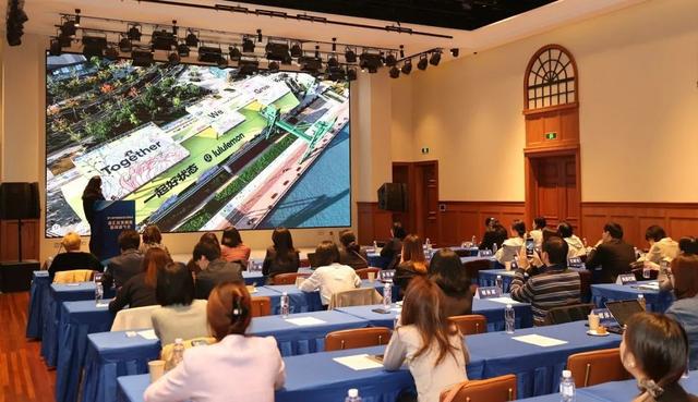 九游体育网站：有“新朋友”也有“全勤生”！第七届进博会徐汇区参展商新闻通气会召开｜进博聚新质(图5)