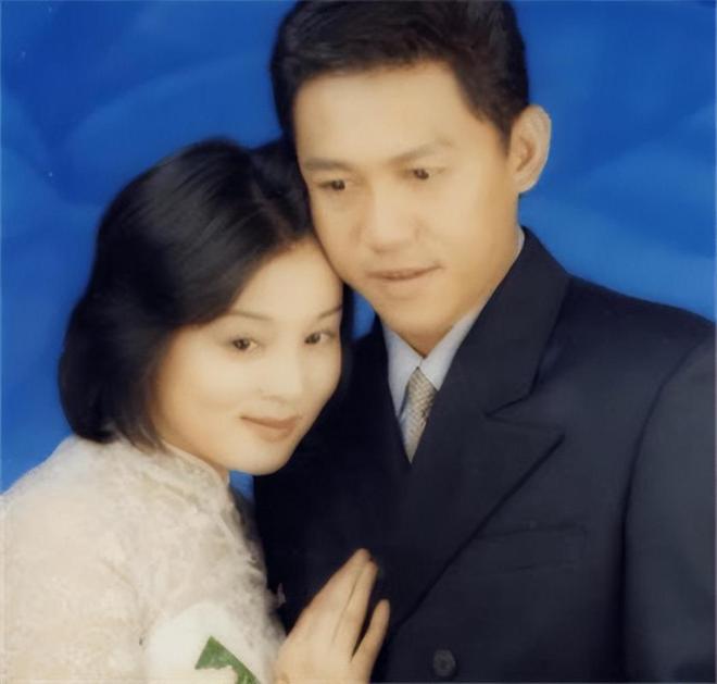 刚生女儿就被离婚独自养娃25年的演员赵明明风光背后全是泪水(图8)