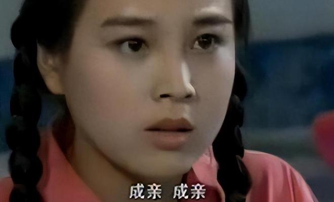 刚生女儿就被离婚独自养娃25年的演员赵明明风光背后全是泪水(图12)