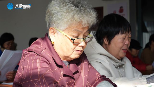 九游体育：新乡红旗区：托老又托小生人变亲人(图6)