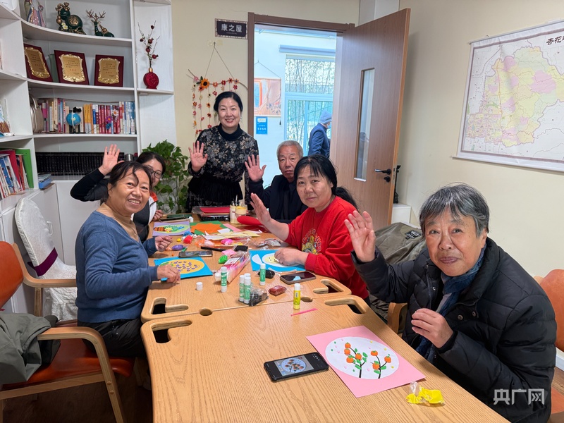 【人民城市·温情中国】山西太原社区食堂小餐桌服务大民生(图4)