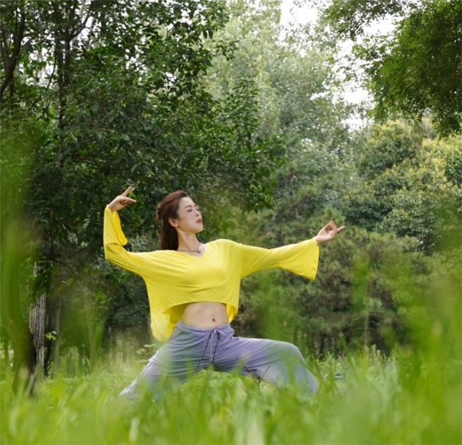 王蕊瑜伽捍卫口碑专注中老年群体身心蜕变与健康传递(图1)