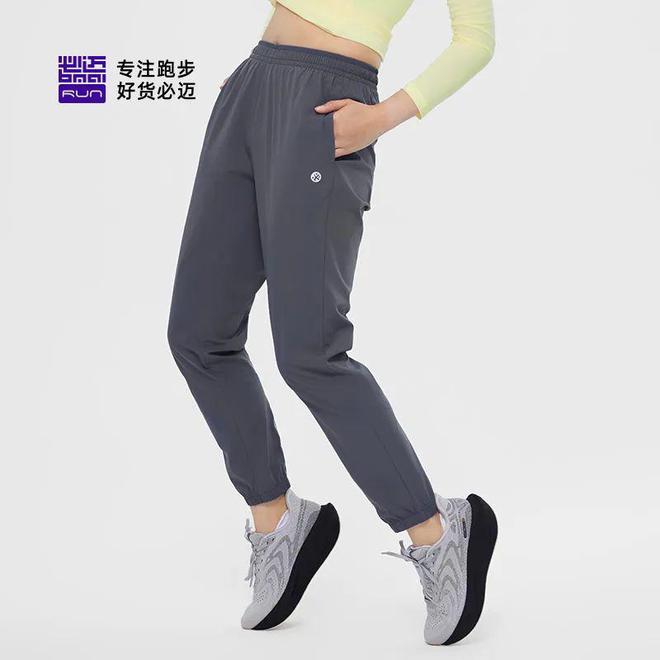 九游体育：【跑步神器】冰薄凉感速干裤越动越清爽！春季健身必备(图4)