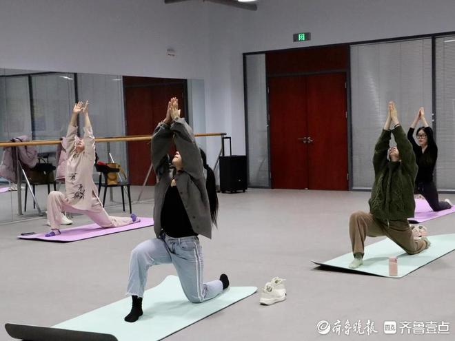 上轻食开减脂课开展减重比赛高校掀起“健康风暴”(图3)