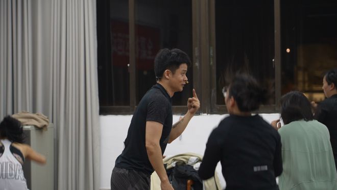 @爱运动的嘉定人超火的健身夜校你参加了吗？(图2)
