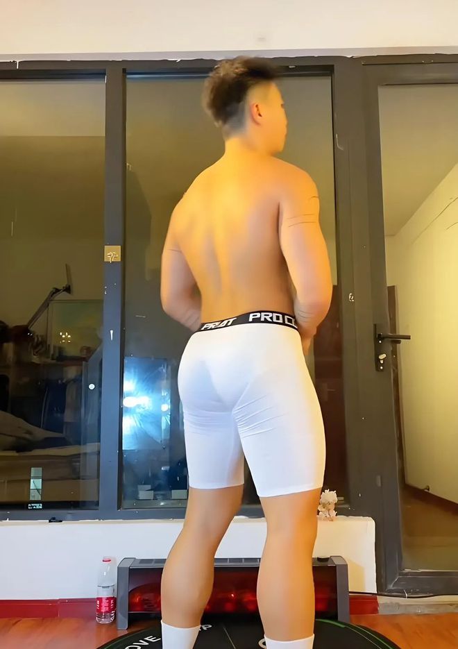 5个臀部训练动作打造迷人的翘臀！(图1)