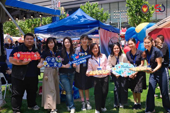 九游体育网站：第五届上海瑜伽生活节登陆南京东路第29届中国国际厨卫展启幕一周有品指南(图2)