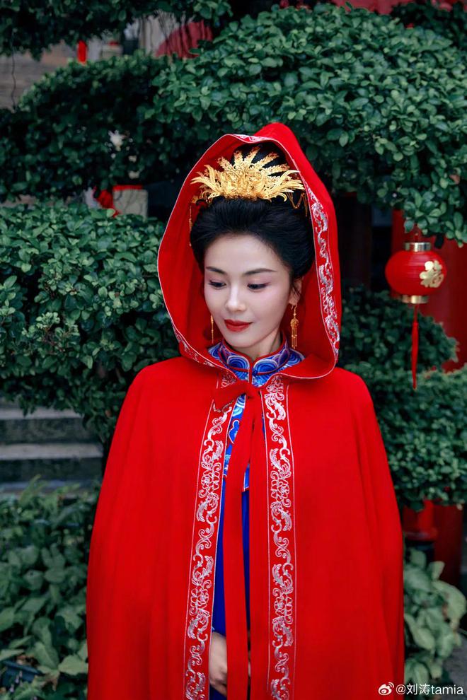 46岁刘涛“神女造型”惊为天人新身份曝光震惊全网：终于等到这一天了(图2)