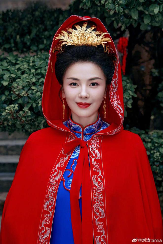 46岁刘涛“神女造型”惊为天人新身份曝光震惊全网：终于等到这一天了(图3)