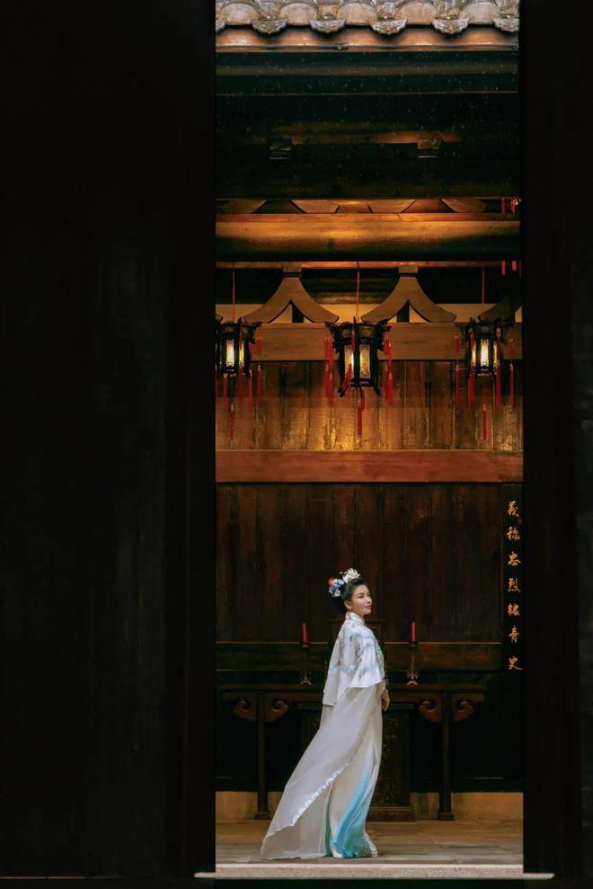 46岁刘涛“神女造型”惊为天人新身份曝光震惊全网：终于等到这一天了(图7)