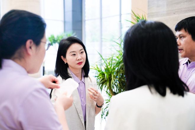九游体育：鲸帆港人子弟学校李莉：以DSE为舟载港籍学子驶向融合教育彼岸(图1)