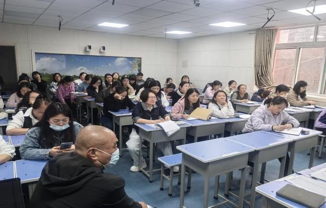 九游体育：数据中明确差距问题中寻求措施晋祠小学期中学科诊断分析会简报(图3)