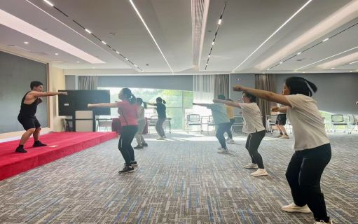 手慢无！杨浦区暑期健身夜校开抢→(图2)
