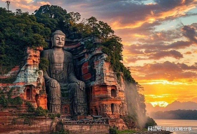 九游体育：九月去成都情侣去四川旅游玩要多钱最详攻略费用指南(图4)
