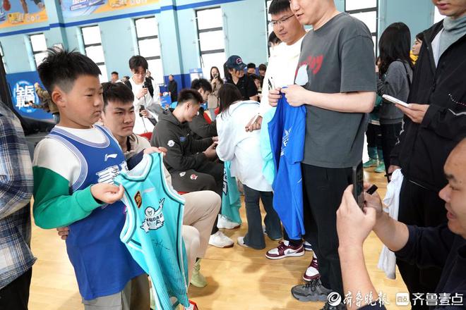 青岛体育新地标来了！国信i动全民健身中心正式启幕(图6)