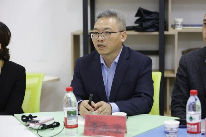 智造未来——民办高校机电类专业升级与数字化课程体系建设论坛在西安工商学院成功举办(图12)