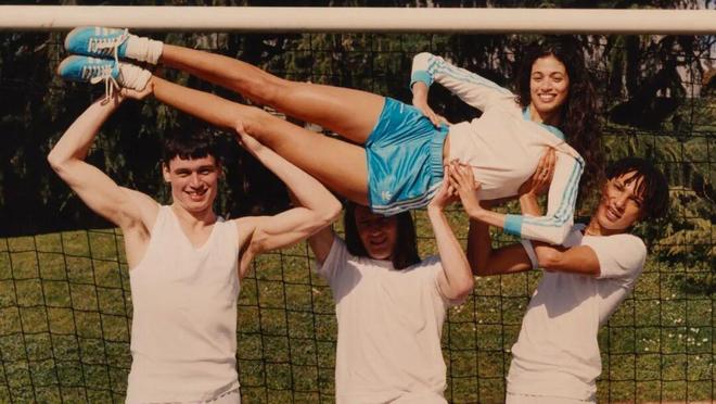 九游体育网站：借三叶草联名出圈的SportyRich终于在中国开店了(图7)