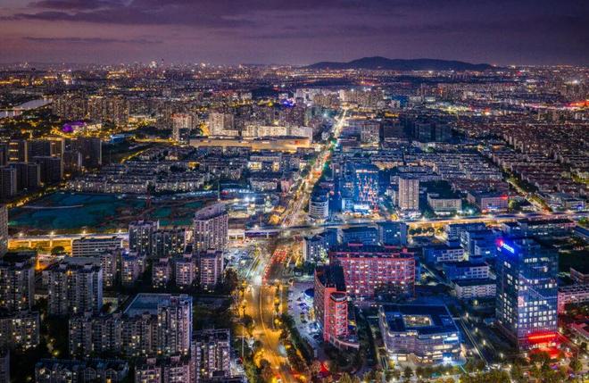 九游体育网站：百度热搜®樾满云川售楼处发布：樾满云川打造奢宅生活诗篇(图11)