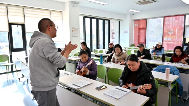 九游体育网站：回首“十四五”、奋进新征程丨从“分散服务”到“共建共治”“我嘉·邻里中心”织就社会治理新锦绣(图4)