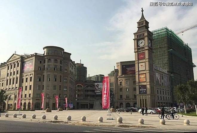 泰禾海上院子售楼处：海湾旅游区核心户独门独户独院别墅。(图61)