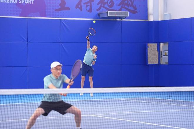 老厂房变身运动乐园市民畅享网球新地标(图3)