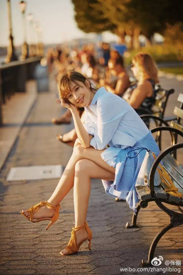 被骂最丑校花撞脸吴佩慈被男友劈腿的她如今变身蔬菜美少女!(图14)