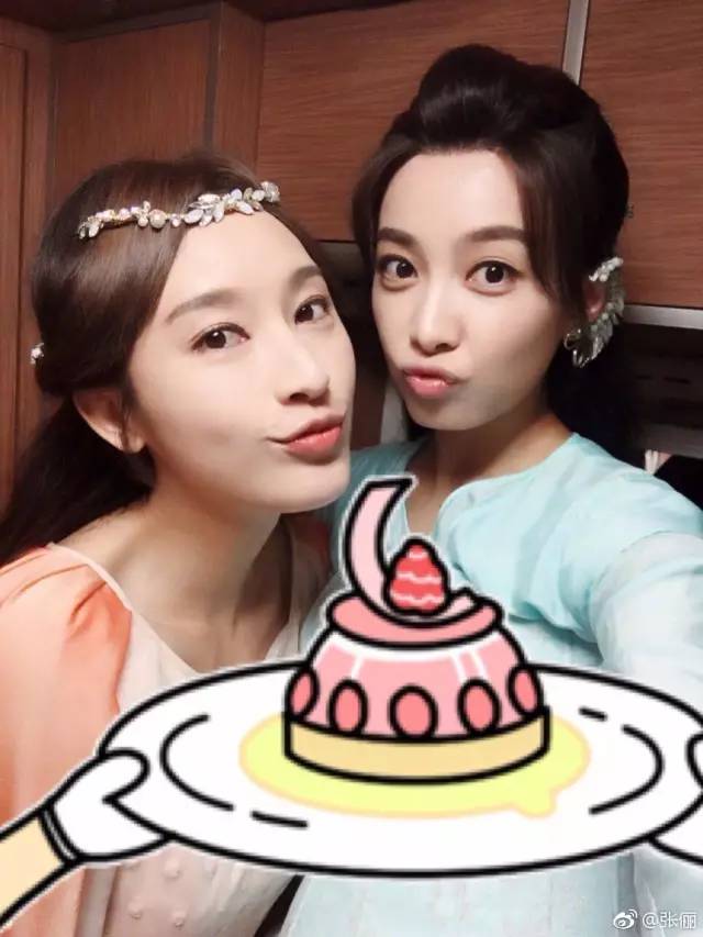 被骂最丑校花撞脸吴佩慈被男友劈腿的她如今变身蔬菜美少女!(图17)