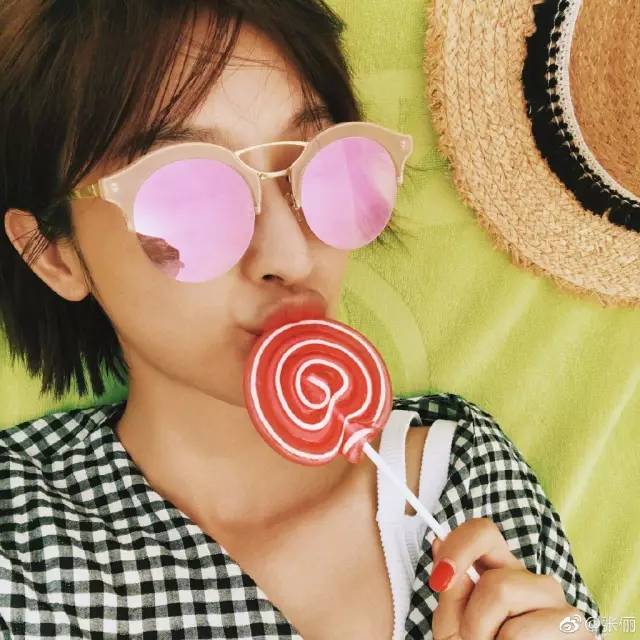 被骂最丑校花撞脸吴佩慈被男友劈腿的她如今变身蔬菜美少女!(图22)