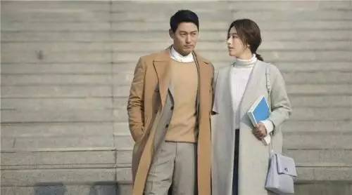 被骂最丑校花撞脸吴佩慈被男友劈腿的她如今变身蔬菜美少女!(图25)