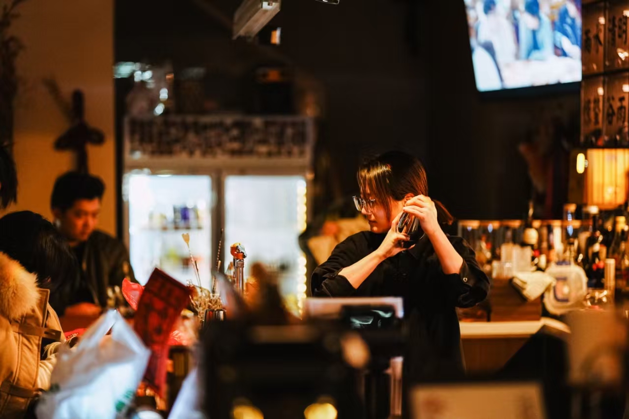 江苏徐州：从“微光点点”到“星河璀璨”“青春经济”激活老城“年轻力”(图2)